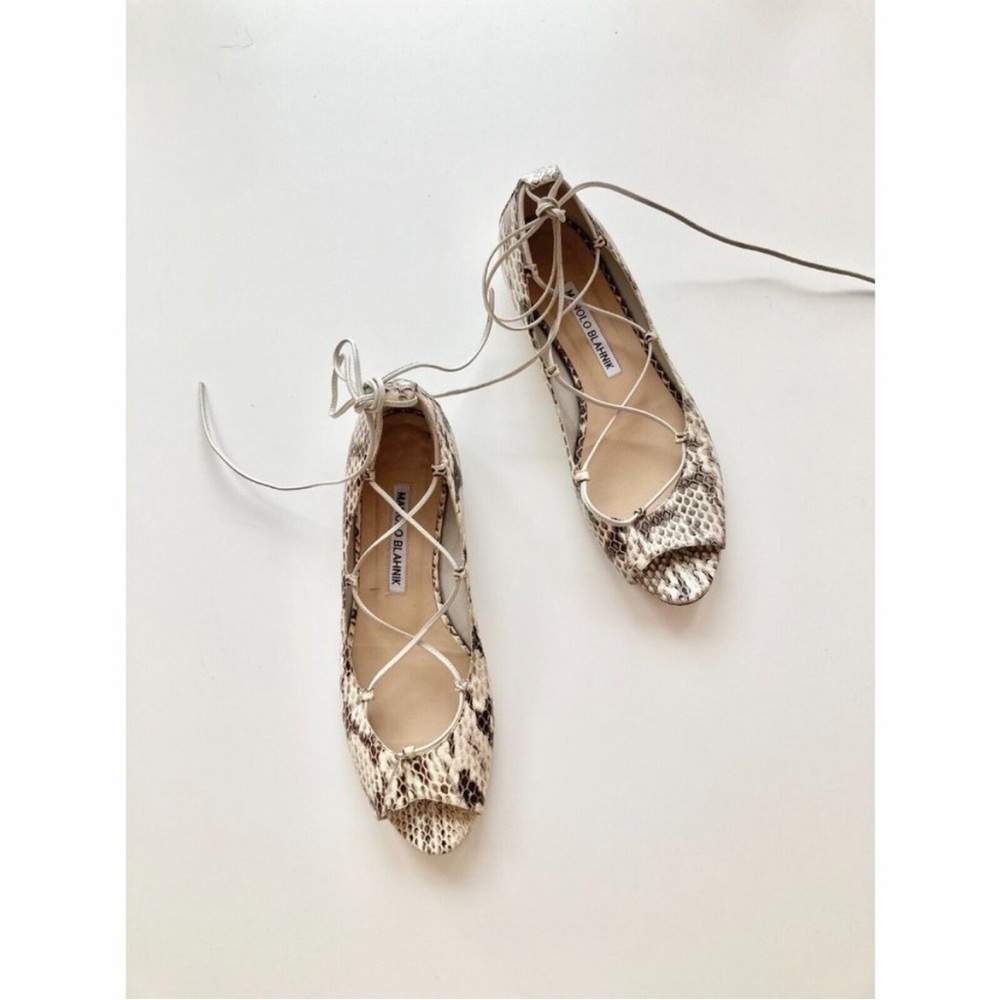 New Manolo Blahnik snakeskin ankle lace Flats